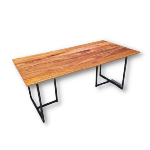 Doria Dining Table